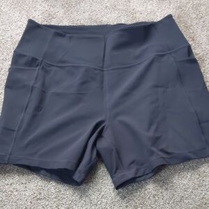 Duluth Trading Co Noga Air Black Shorts Women's Medium
